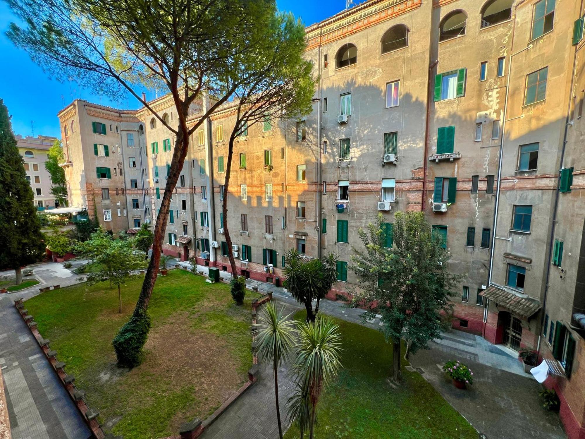 Alileo At The Vatican Appartement *